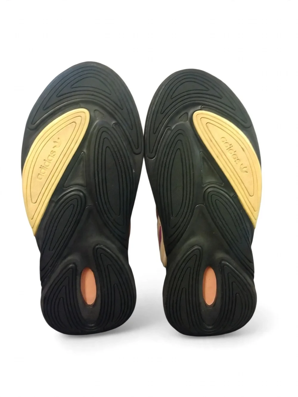 Adidas Men’s Peach Wave Runner Sneakers